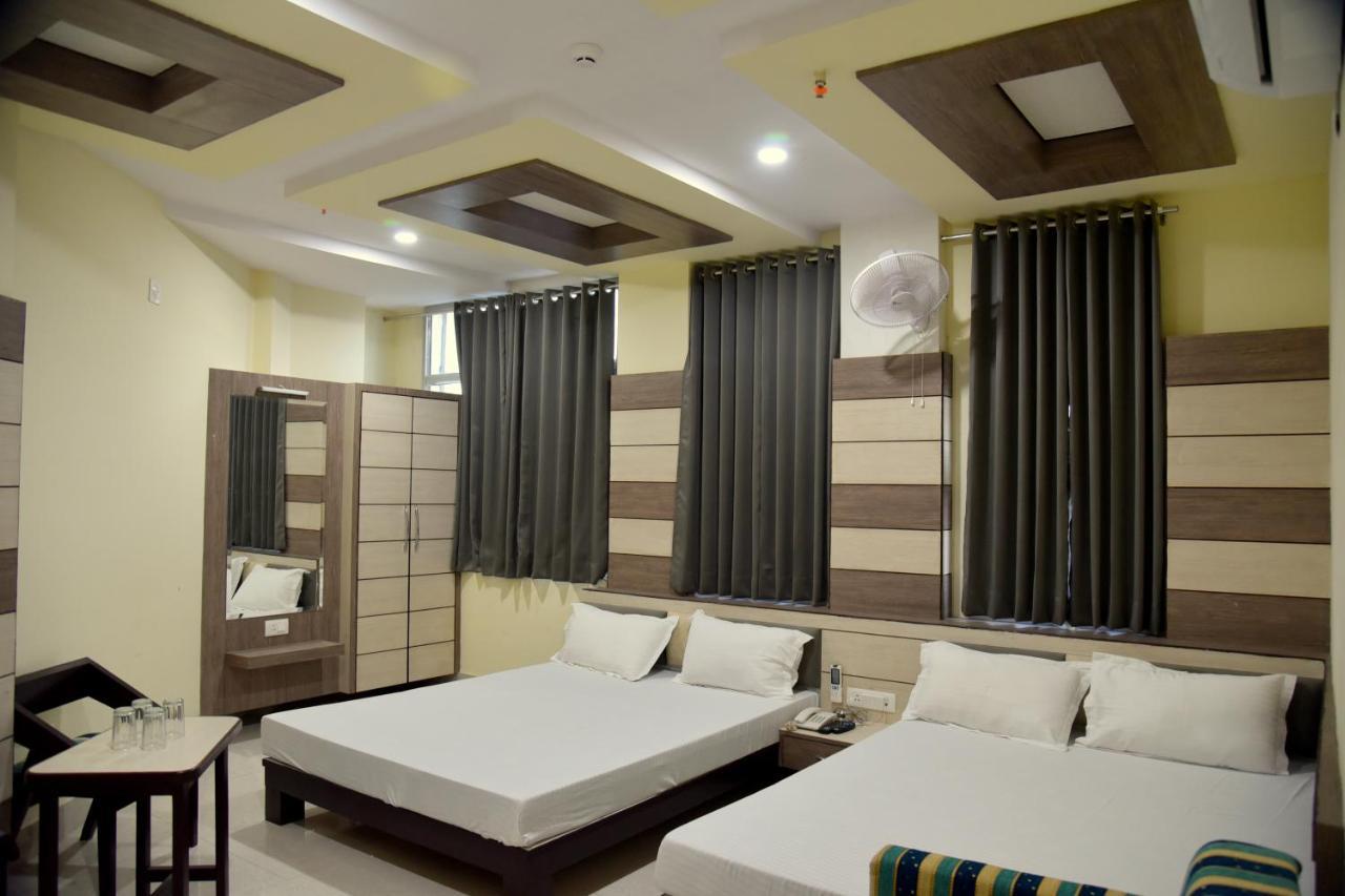 Hotel Shri Gourav Bikaner Ngoại thất bức ảnh